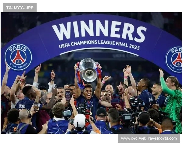 巴黎圣日耳曼中场杜埃因伤缺阵,预计最晚明年1月复出 巴黎圣日耳曼中场杜埃因伤缺阵,预计最晚明年1月复出